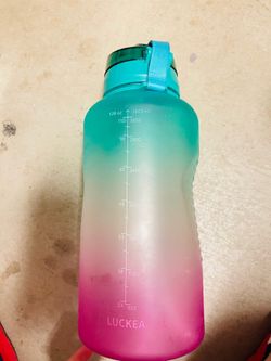 128 oz water bottle with straw