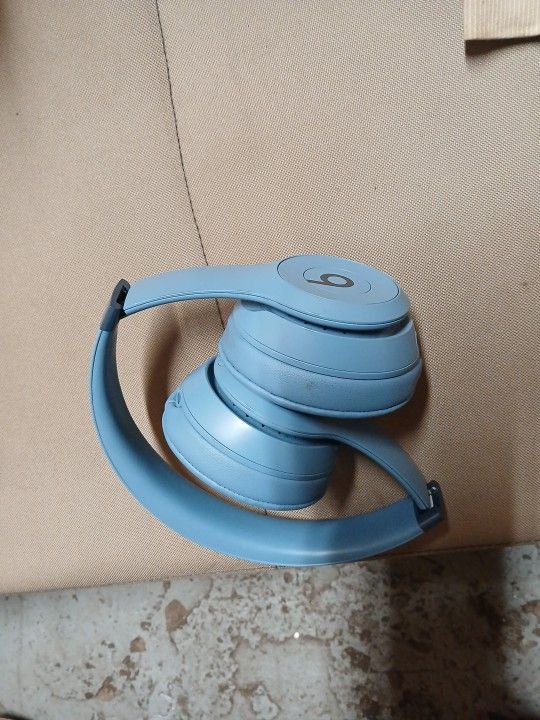 Beats Solo 4