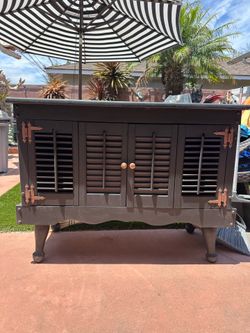 Beautiful Vintage Cabinet With Shutters - Top Should Be Refinished Or Just Covered