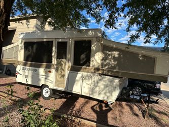 2009 Rockwood premier pop Up Trailer