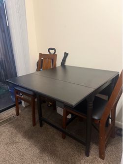 Dining table with 2 chairs