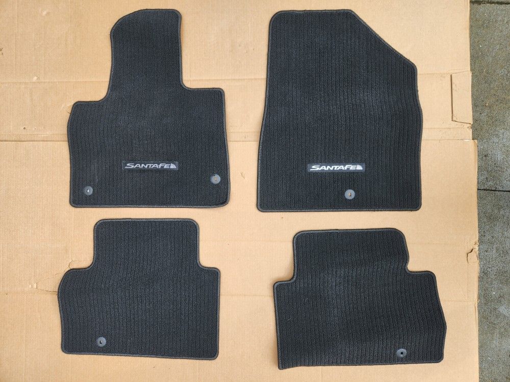 Hyundai Santa Fe Sport Floor Mats