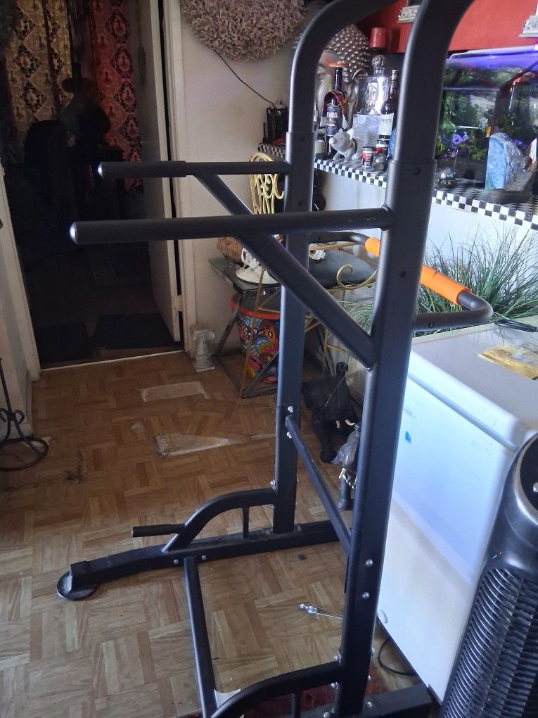 exercise bar