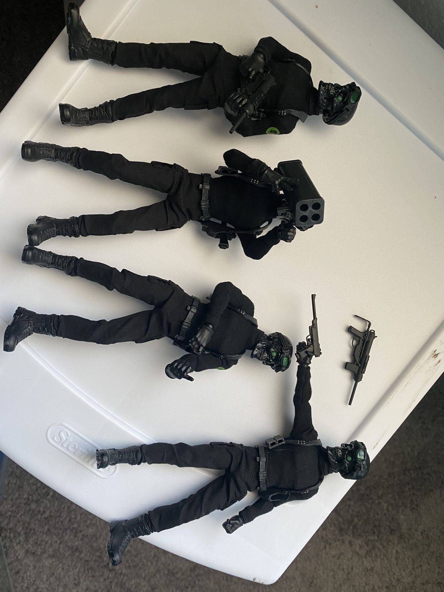 Mezco Black Skull Death Brigade (multiple Available)
