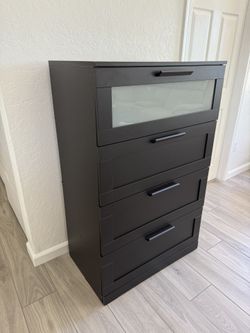 Black 4-Drawer Dresser