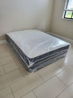 NEW FULL-SIZE MATTRESS AND BOX SPRING 🆕️