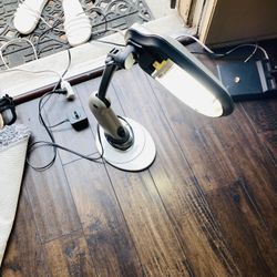 Two Very Nice Desk Lamp- Both For $25 Or 1 For $15