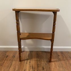 Super Cute End Table Nightstand Entry Table