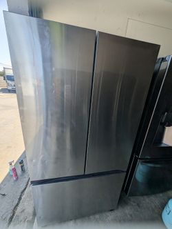 Ssmsung frenchdoor refrigerator