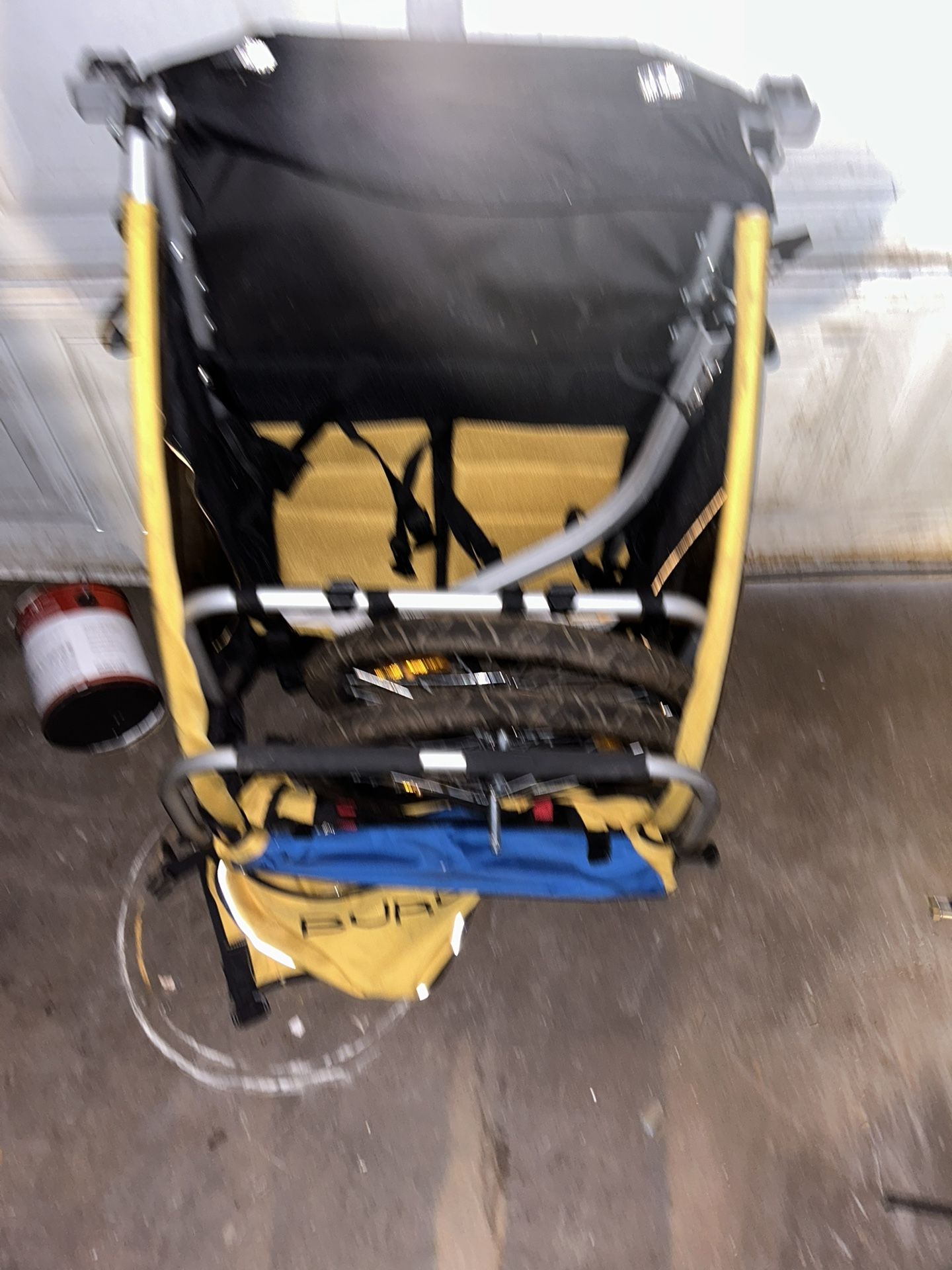 used burley bee bike trailer