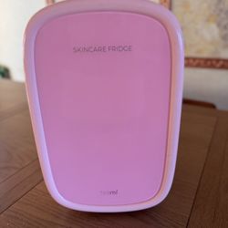 Teami Luce Pink Skincare Fridge
