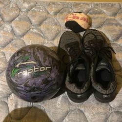 MOTIV Raptor Attack Bowling Ball And StrikeForce Bowling Shoes s13+ Free Chalk Bag 