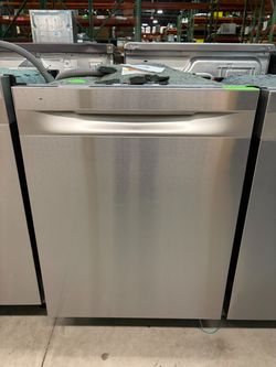 Frigidaire FDHP4336AS 24" Hybrid Tub Dishwasher MSRP $599