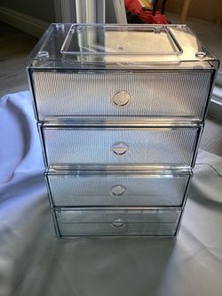 Makeup Organizer