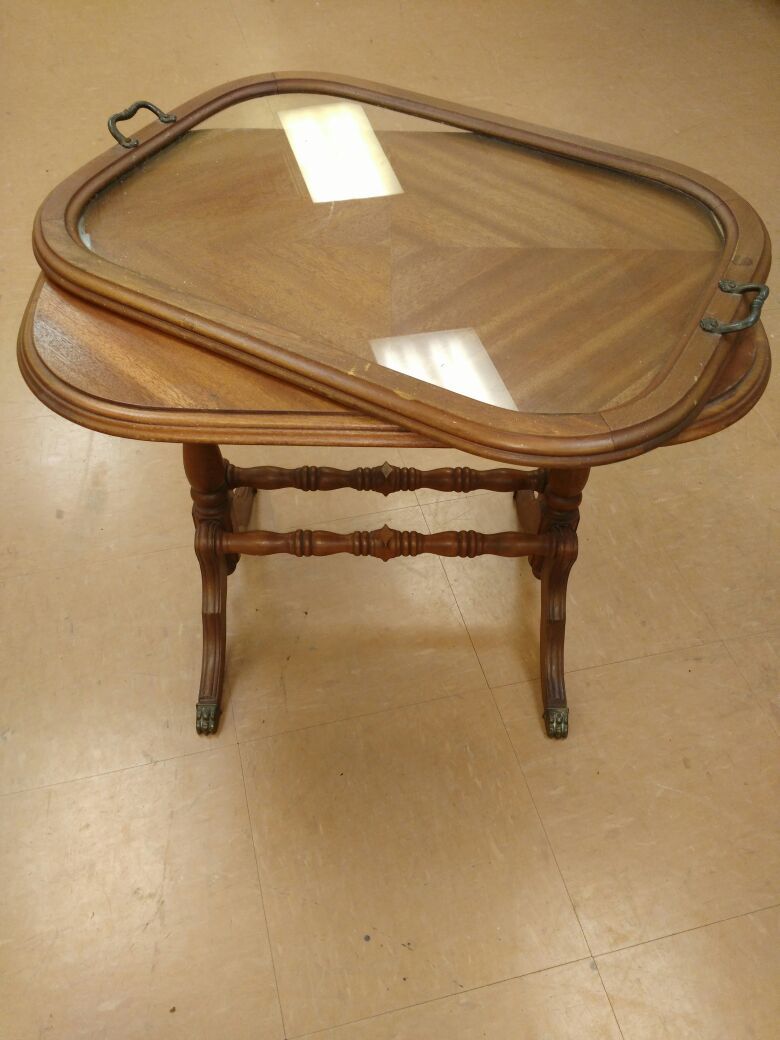 Beautiful vintage small table with brass claw feet and glass serving tray