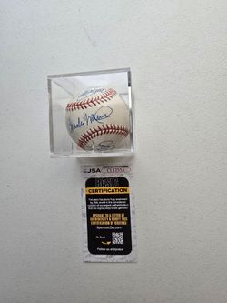 2005 Philadelphia Phillies Signed Team Baseball – JSA Certified COA
