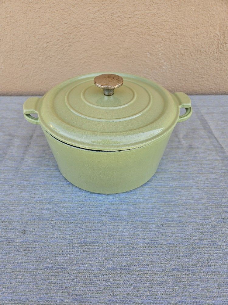 RARE Vintage STAUB Elite 5-Qt Cast Iron Dutch Oven - Made in France