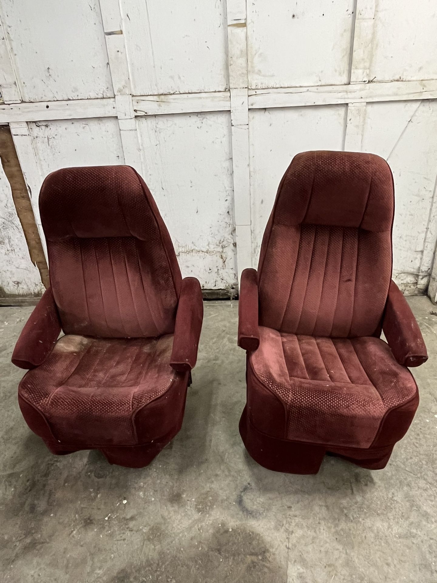 Captain Chairs
