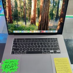 MacBook Pro 2019 15" Retina Touch Bar Intel Core i9 32gb Ram 1TB SSD 4 GB Graphics, macOS Sequoia. Very very powerful MacBook.