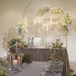 Single Rod Round Tube Arch Golden