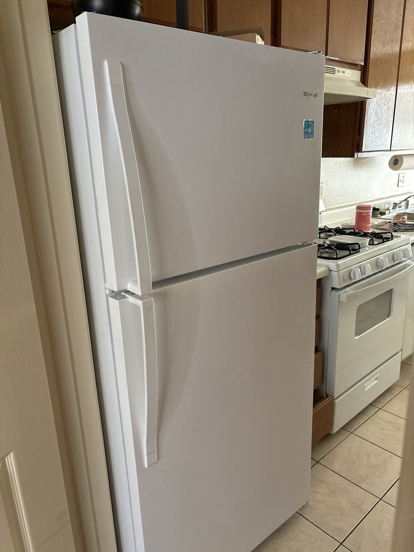 1 Year Old Whirlpool Refrigerator Model WRT138FFDW purchased 2024 New Over $900