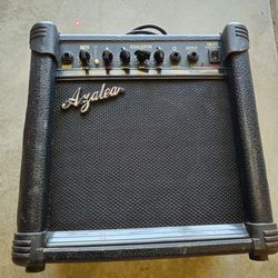 Azalea electric guitar amplifier