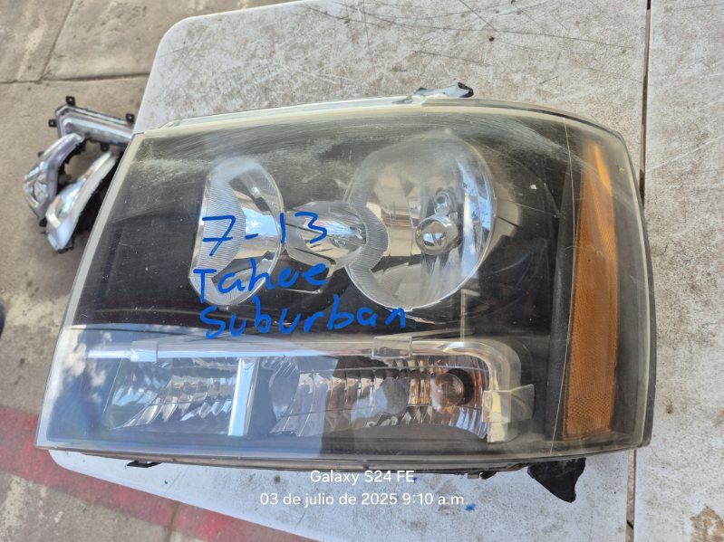 Chevy Tahoe Suburban Left Headlight Oem