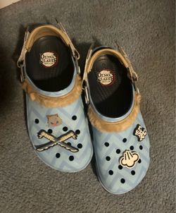 crocs men size 10