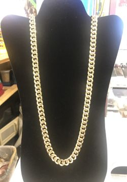Brand New Gold Plated(not real gold) 36” Miami Cuban Link