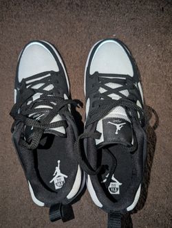 Jordan CMFT Era
Men's Shoes 11.5 PRICE FIRM!!!