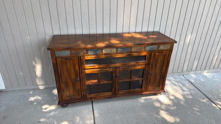 Media Console