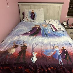 Bed Set Size Twin(4 Pieces)