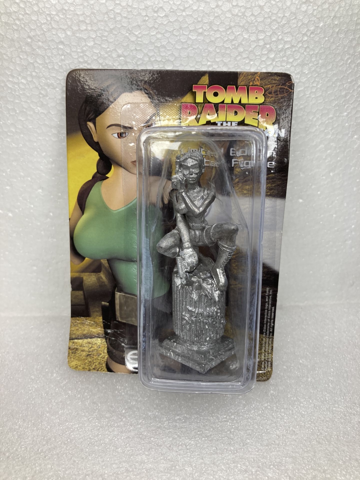 Tomb Raider Lara Croft (Limited Edition) Pewter Figure (MIB)