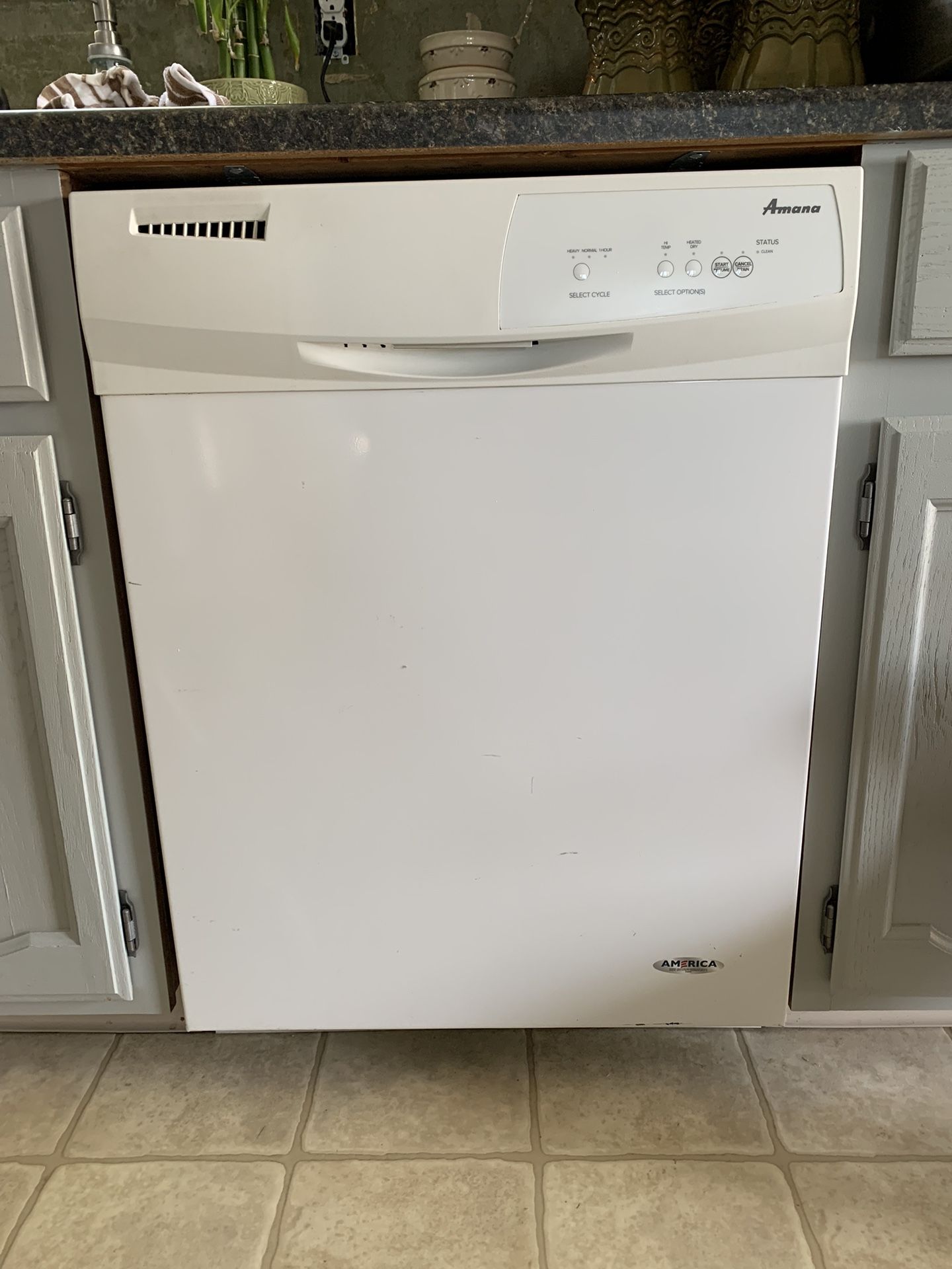 Amana White Dishwasher 