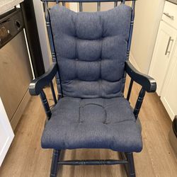Nice solid Rocking Chair 