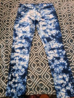 Levis
