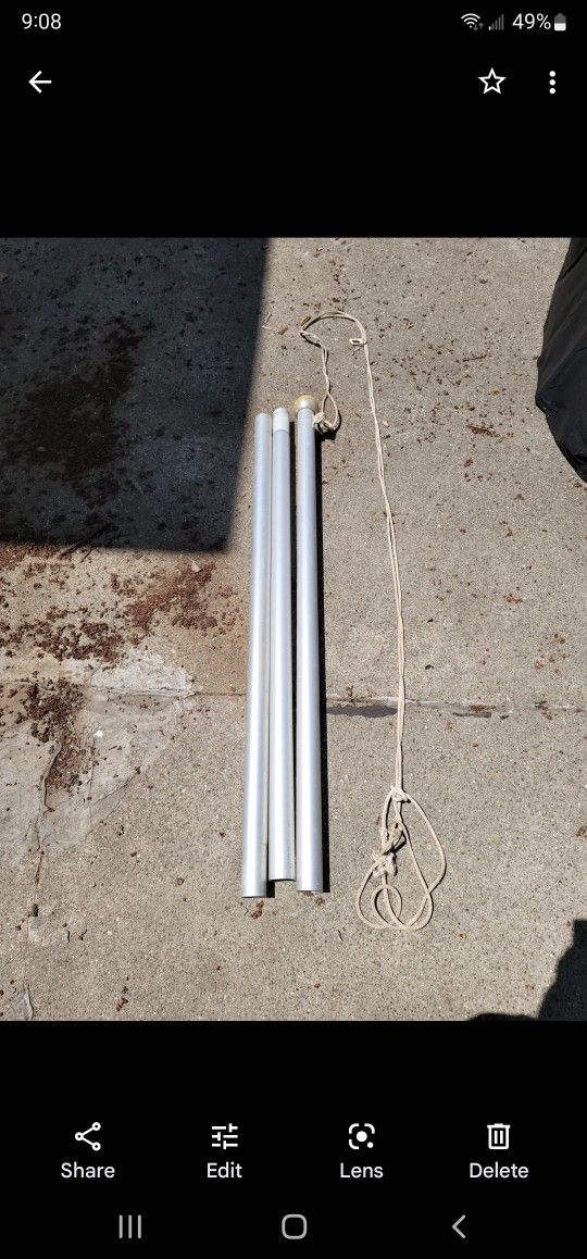 12ft. Aluminum Flagpole.