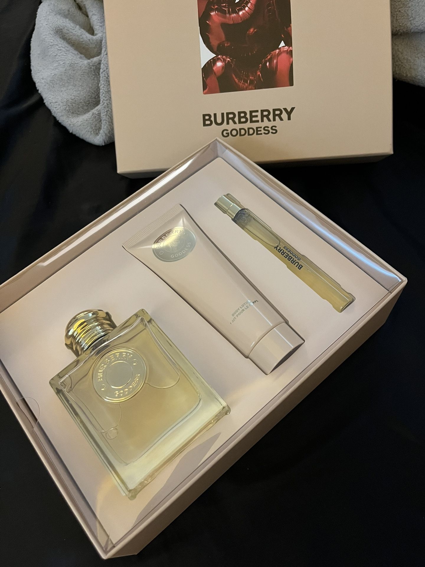 Burberry Goddess Set