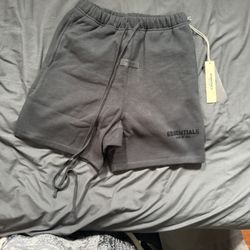 Essentials fear of God shorts