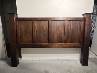Bedroom Set, Solid Wood, Excellent Condition
