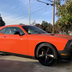 2010 Dodge Challenger 6.1LSRT8