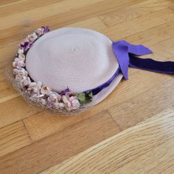Vintage Pink Ladies Straw Hat With Velvet Ribbon And Silk Flowers