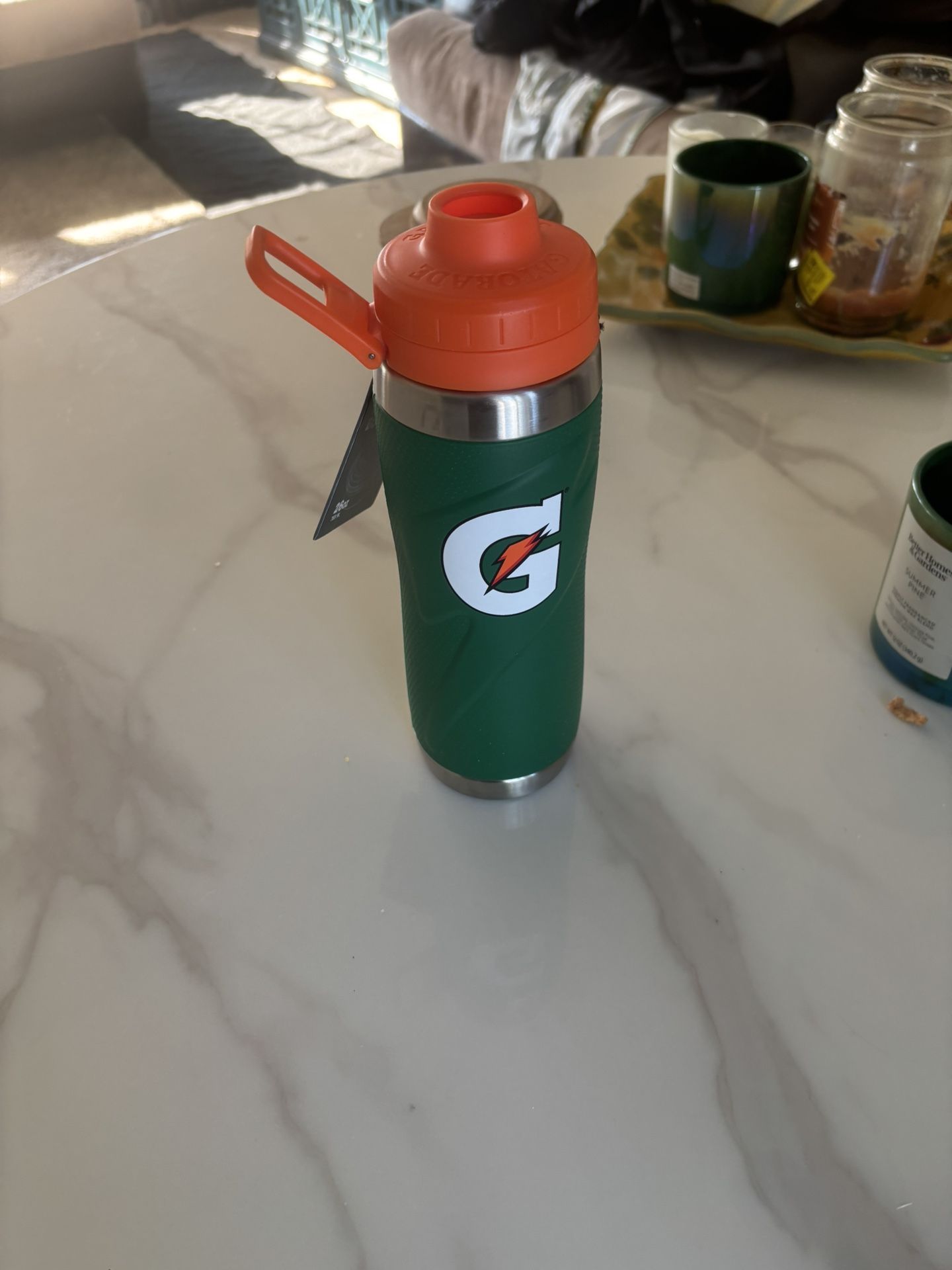 (NEW) Gatorade Stainless Steel Sport Bottle, 26oz, Double-Wall Insulation