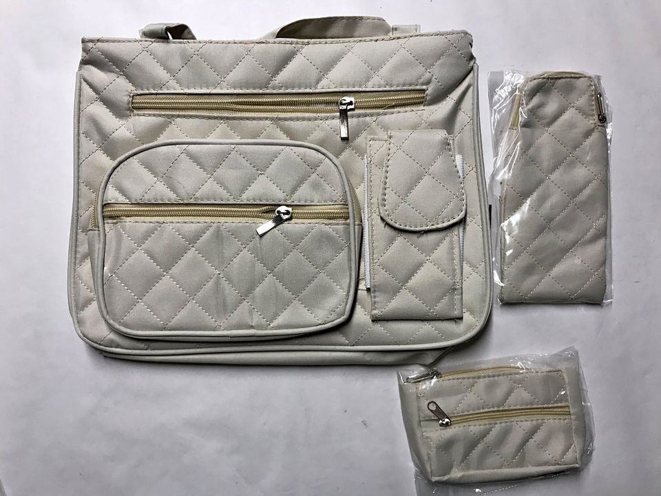 White Purse/Handbag with Wallet {21}.[Parma]