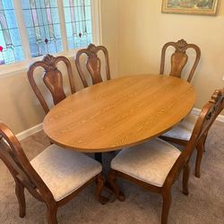 Dining table set