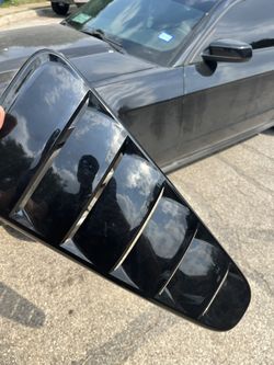 Mustang Louver