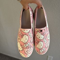 Hello Kitty x Vans Collab