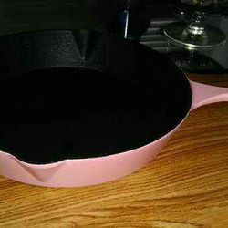 Cast Iron Pan * NEW * Kitchen HQ Elite Non Stick 12" 