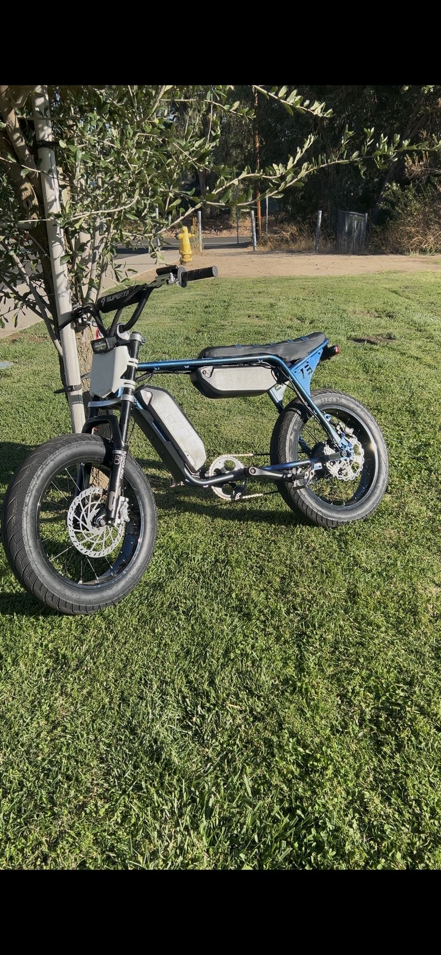 Super 73 Akez