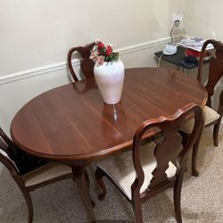 Vintage, Solid Wood Dining Table with 4 Chairs – Must go!
